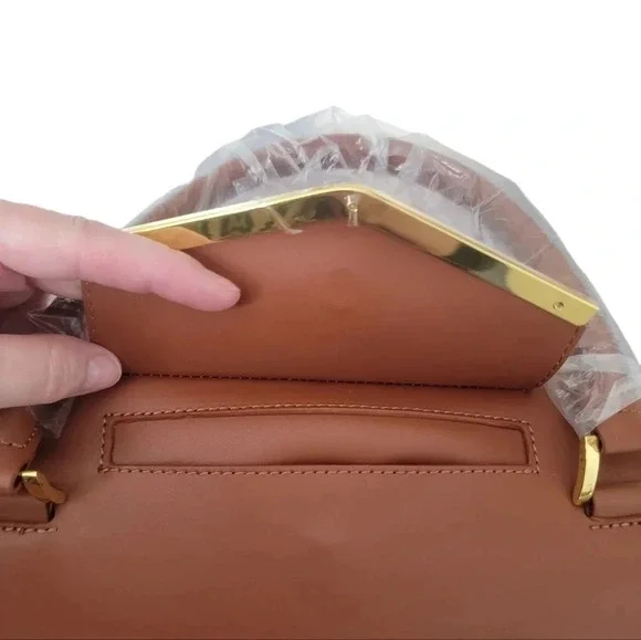 2 Piece JOY & Iman purse set NWOT - Picture 4 of 13